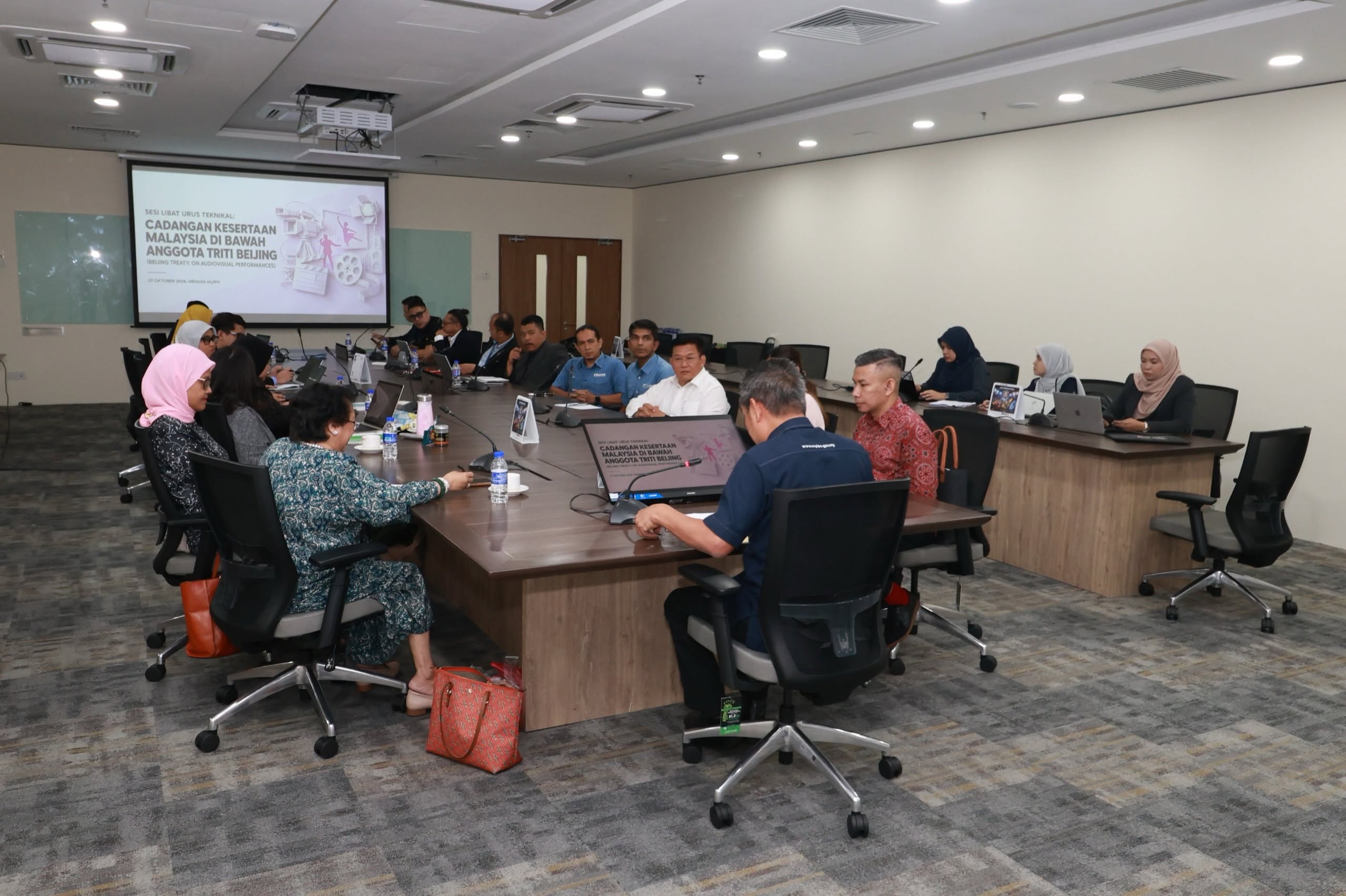 CADANGAN PENYERTAAN MALAYSIA DALAM BEIJING TREATY ON AUDIOVISUAL PERFORMANCES